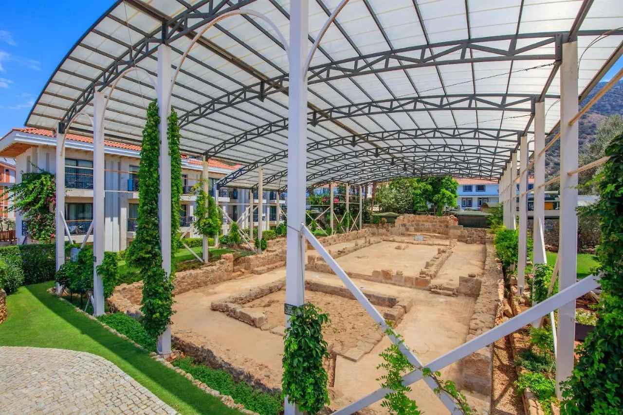 Ecclesia Hotel - Adult Only Олудениз